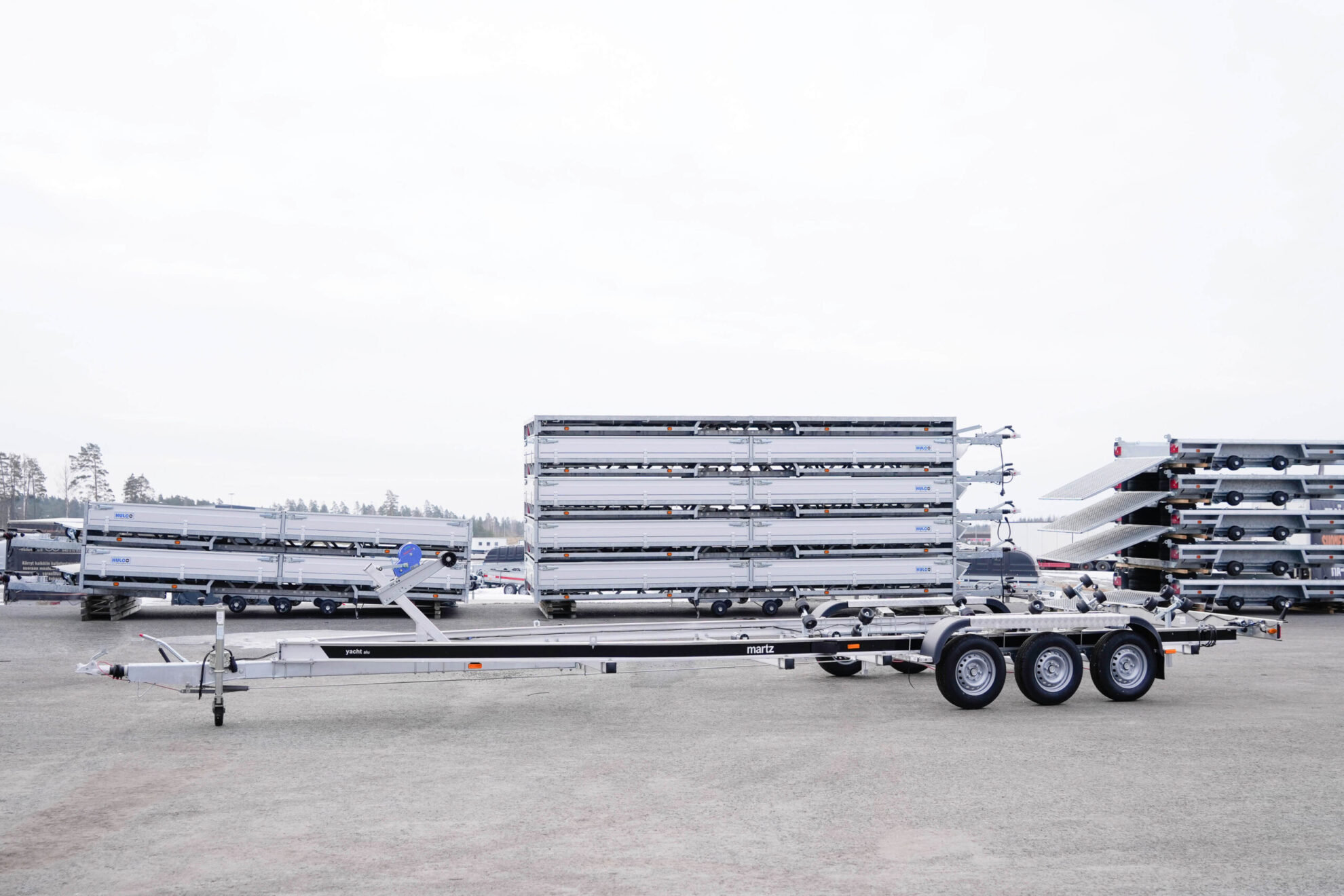 MARTZ YACHT 3500 KG 3-aks. T ALU (915 X 209 CM) venetraileri