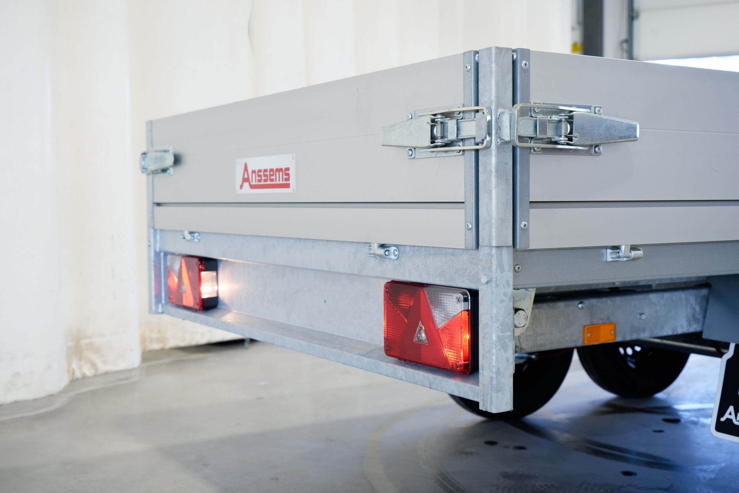 ANSSEMS KLT PRO 2000 kg (305 x 150 cm) - Image 17